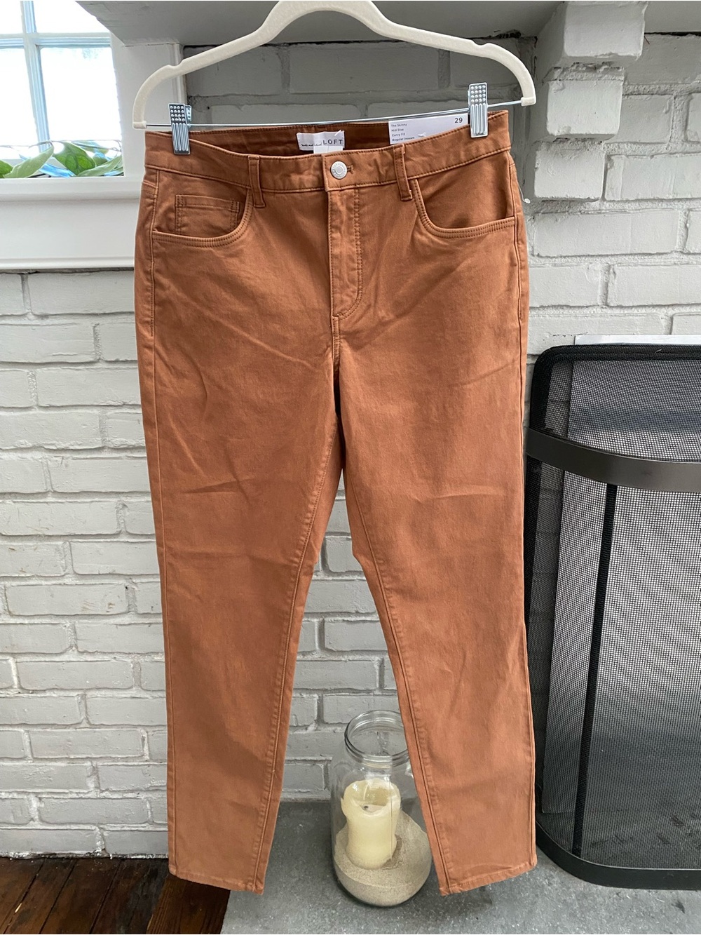LOFT Light Brown Women’s Mid Rise Skinny Leg Curvy Fit Denim Pant! 🍂